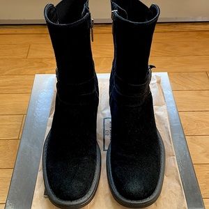 Aquatalia waterproof suede ankle boots